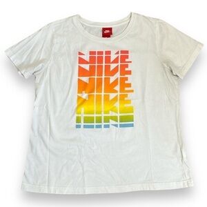Womens Nike Tee Shirt Ombre Nike Graphic Rainbow Red Tag Size Large Short Sleeve